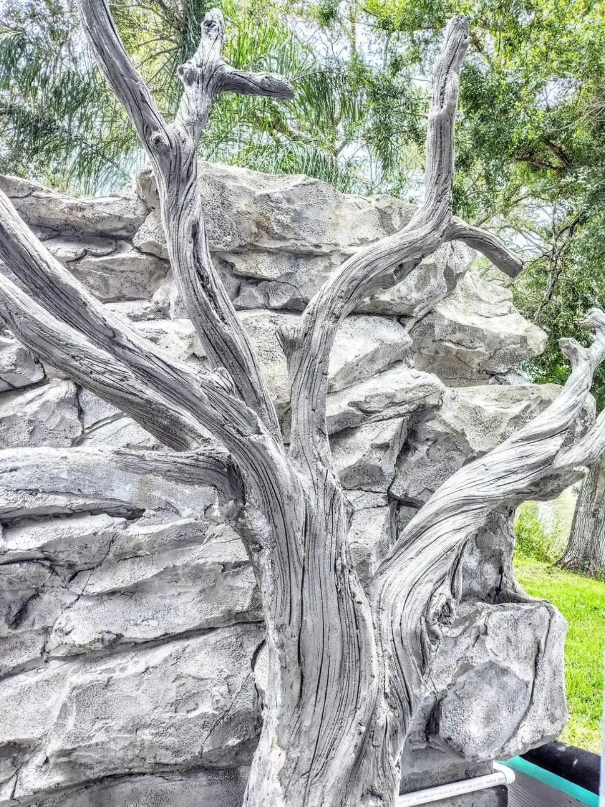 Sculptural concrete craftsmanship at Boulder Legacies Lamar MO studio