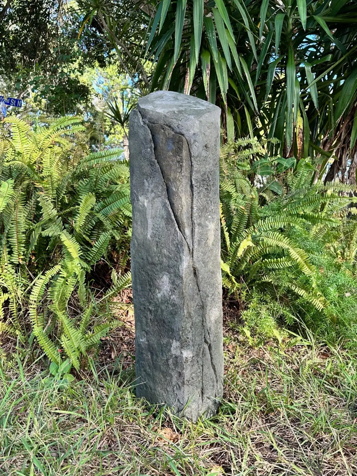 Large scale concrete sculpture demonstration piece