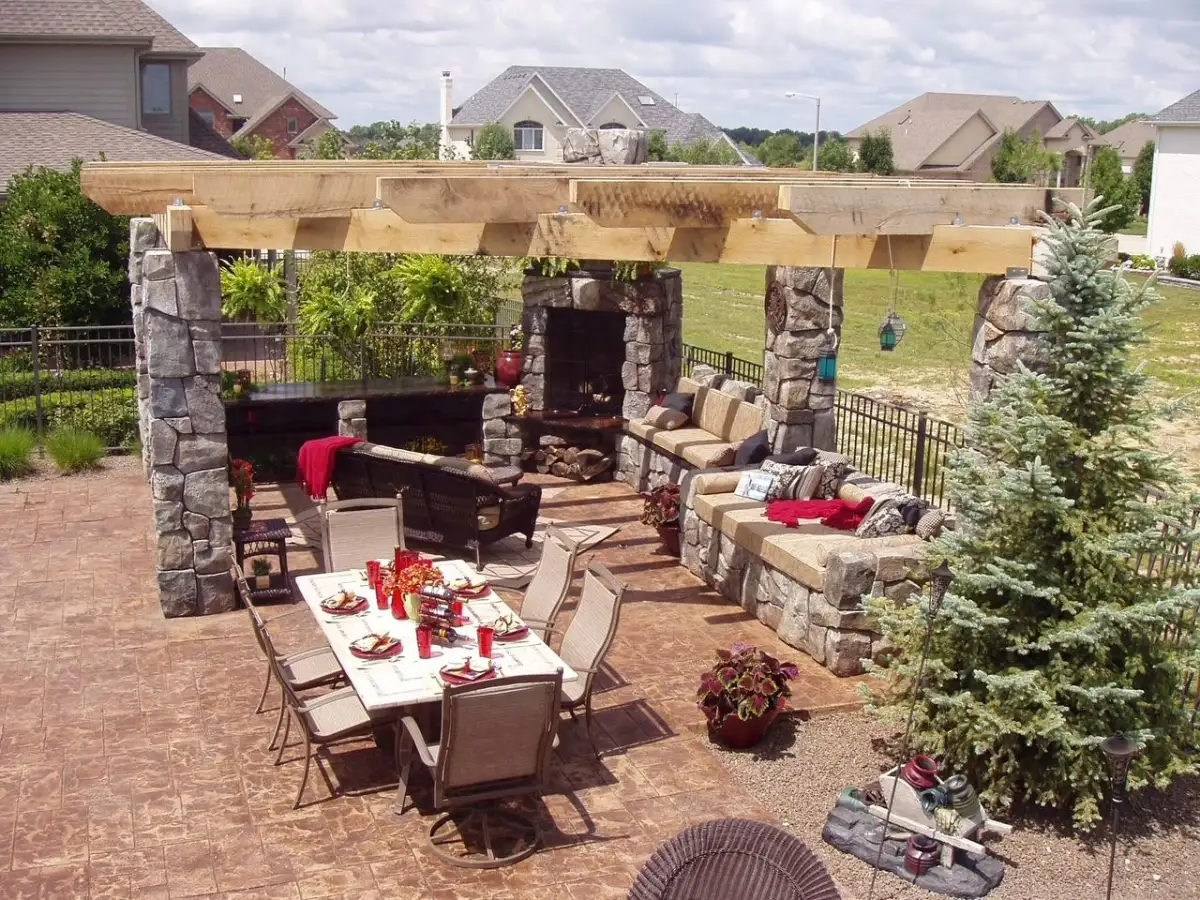Decorative concrete entryway and landscape border